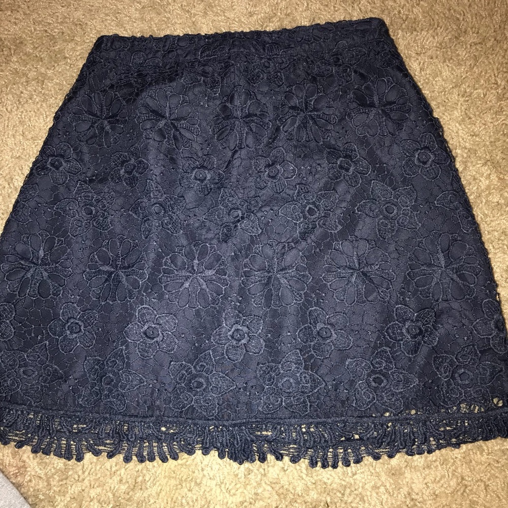 Hollister lace skirt